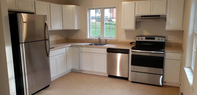 Cocina - 12 Robinson Ave