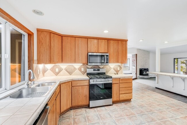 Building Photo - Beautiful 3 bed, 1.5 bath rental home in Damascus