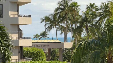 Building Photo - 161 Crandon Blvd