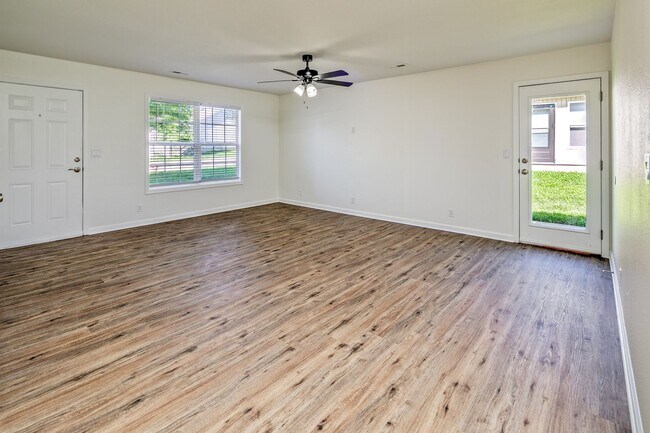 Foto del edificio - 1109-1111 E 173rd St