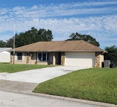 Building Photo - 503 Chancellar Dr