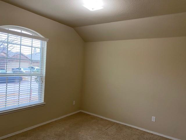 Foto del edificio - 14325 Broomstick Rd
