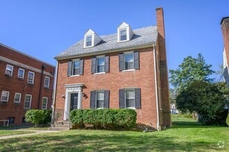 Building Photo - 1208 Kenmore Ave