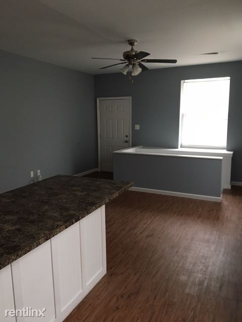 Foto del edificio - 1 br, 1 bath House - 1516 N 5th St