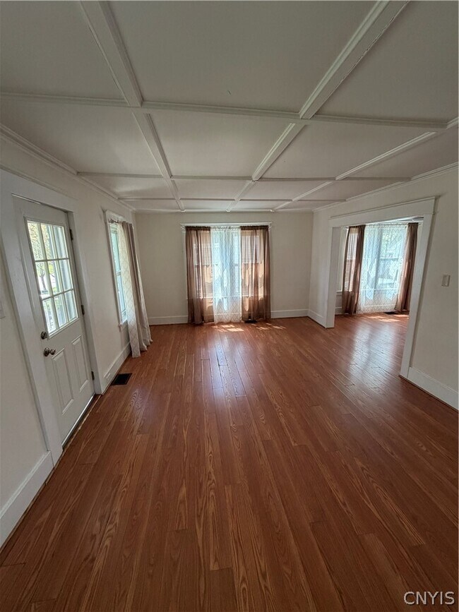 Foto del edificio - 108 Fairmont Ave