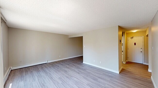 Building Photo - 9807-9108 108 Ave