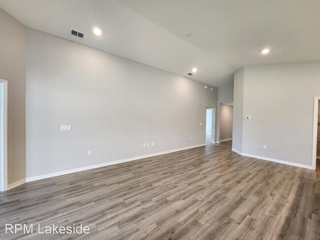 Building Photo - 4 br, 2 bath House - 2634 San Marco Way