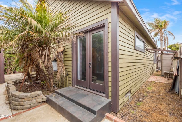 Building Photo - 153 San Fernando Ave