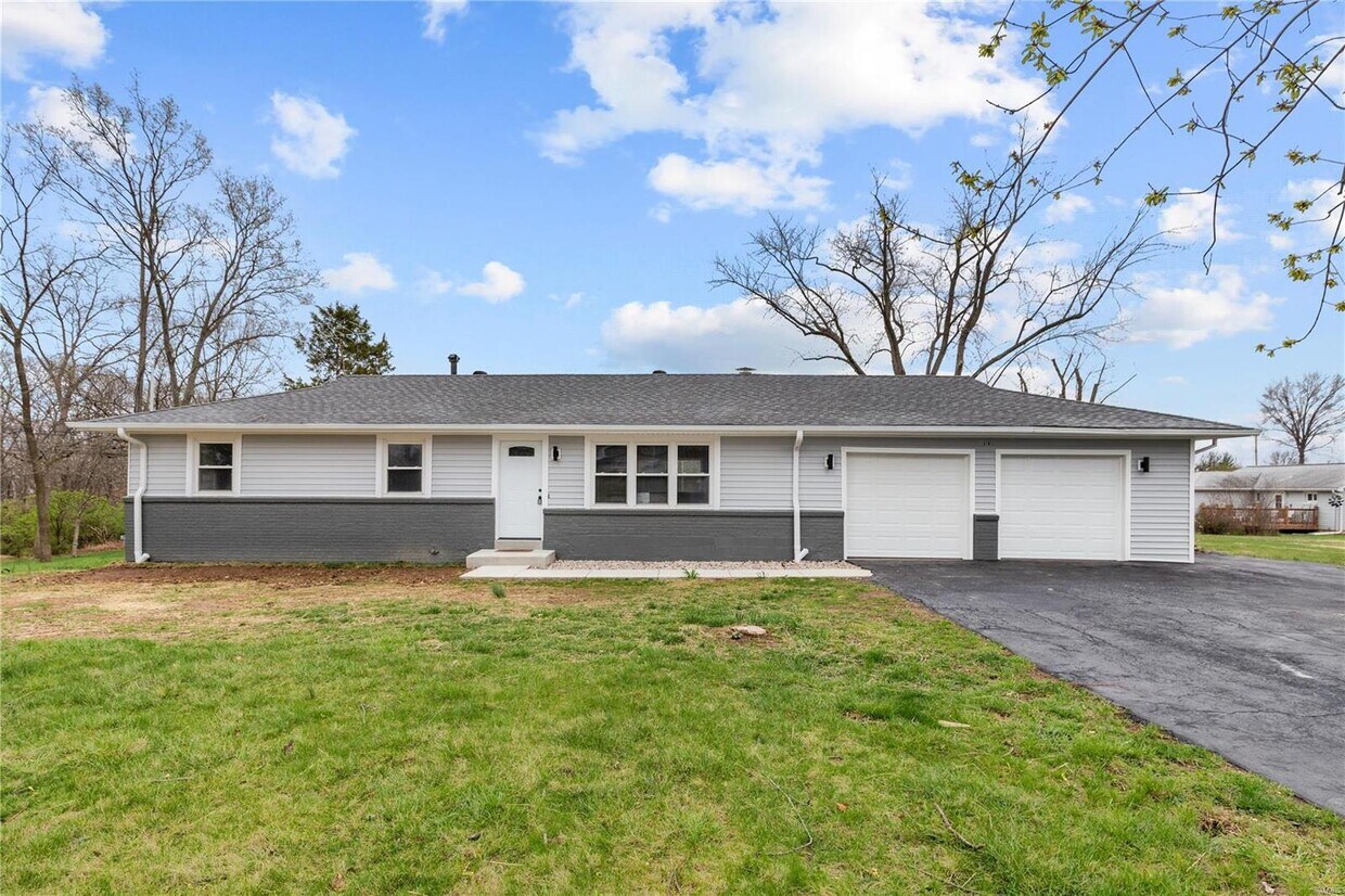 1378 Macklin Dr, Ellisville, MO 63021 House Rental in Ellisville, MO