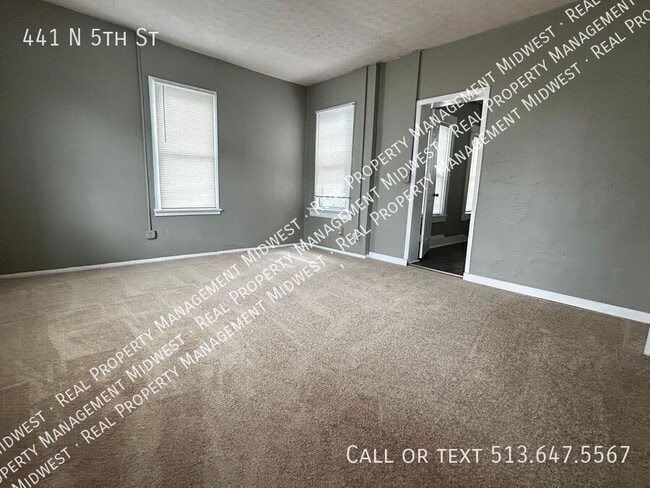Photo - 441 N 5th St House