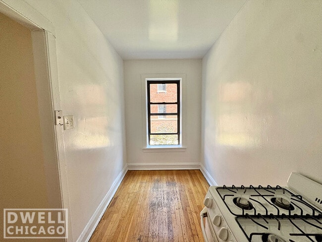 Building Photo - 2706 N Spaulding Ave