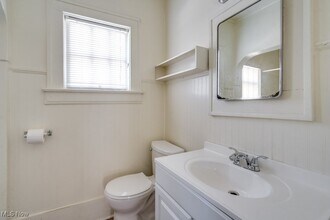 Building Photo - 309 Power St