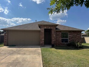 Building Photo - 376 Musgrav