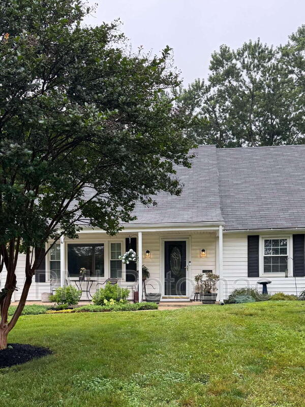 Foto del edificio - 12618 Kavanaugh Ln
