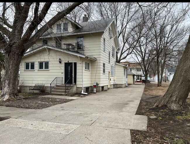 Foto del edificio - 902 3rd Ave N