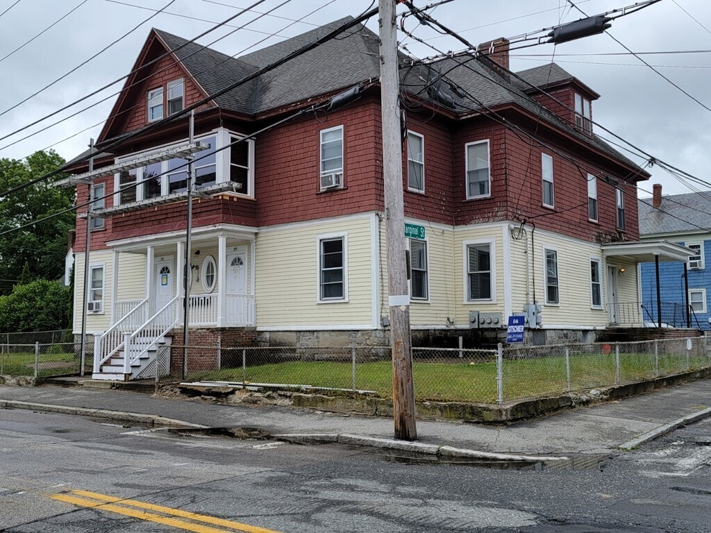 Primary Photo - 199 Wilder St
