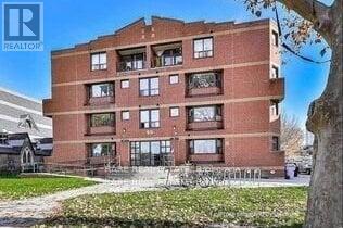 Building Photo - 99 Bellevue Ave