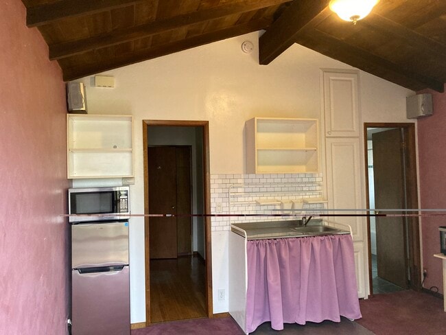 Building Photo - 883 Buena Vista Dr