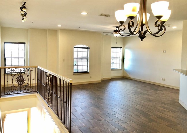 Building Photo - 8216 Casa Verde Rd