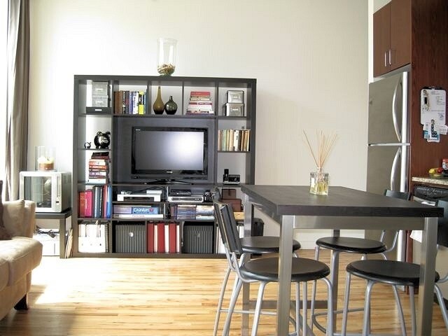 Building Photo - 1720 S Michigan Ave