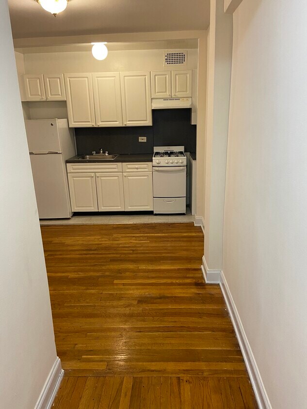 Foto principal - 83-10 118th St