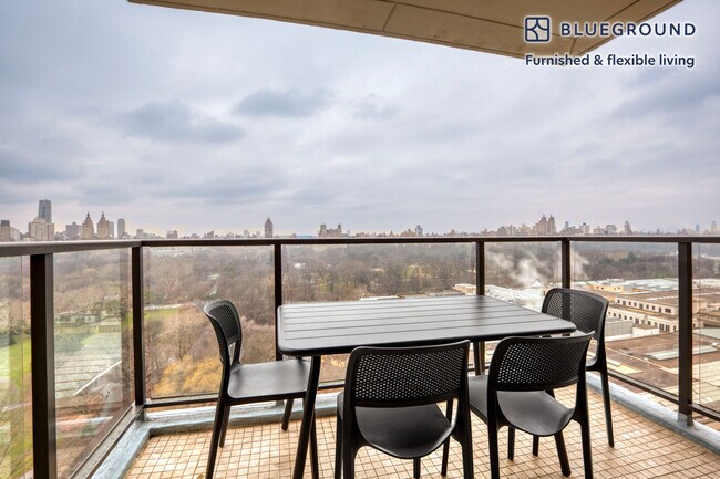 Foto del edificio - 985 5th Ave