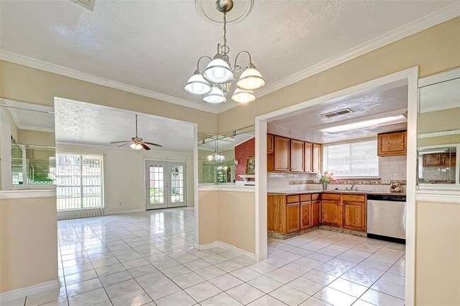 Building Photo - 10406 Rancho Bernardo Ln