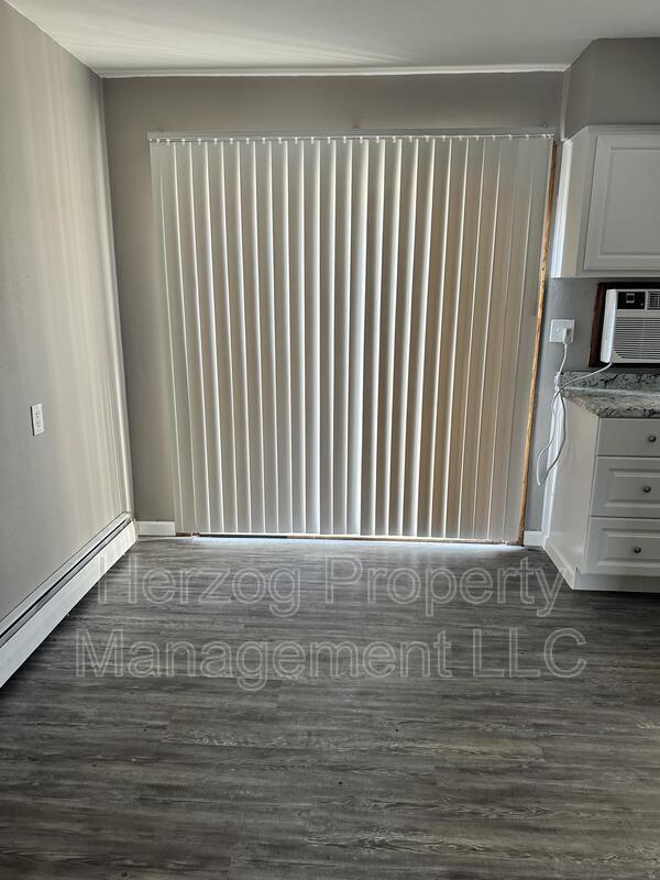 Foto del edificio - 825 W Laurel St