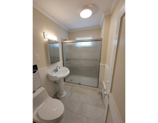 Foto del edificio - 324 Savin Hill Ave