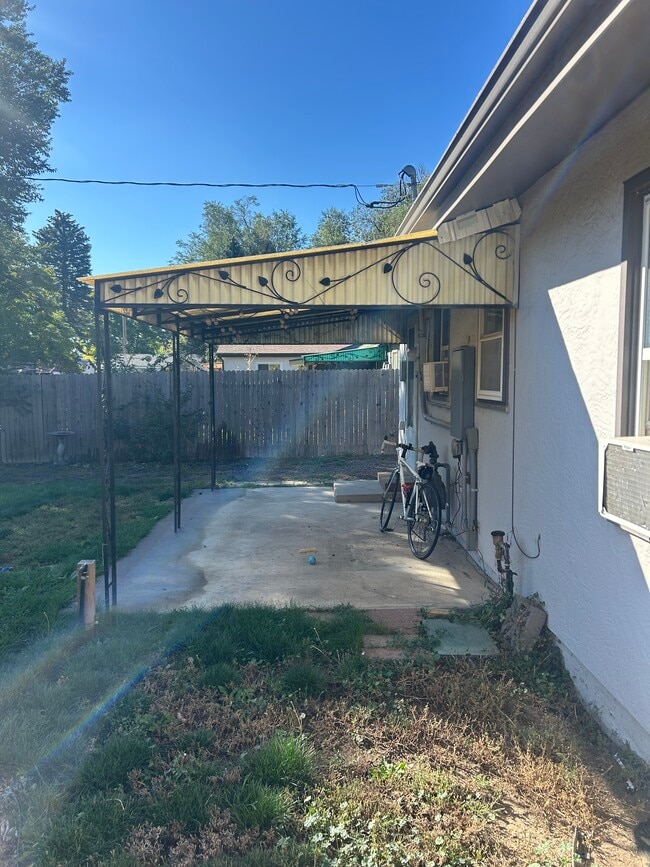 Back patio - 3121 N Arcadia St