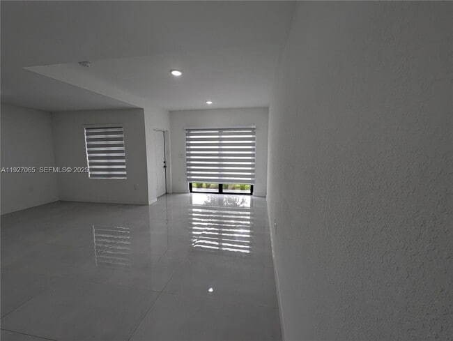 Foto del edificio - 26124 SW 146th Ave