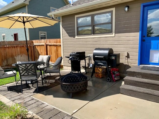 Building Photo - 3717 Zircon Way