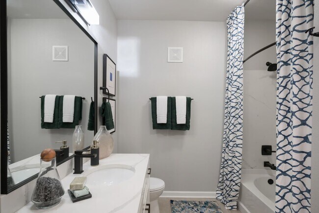 Foto del edificio - 4855 Magnolia Cove Dr