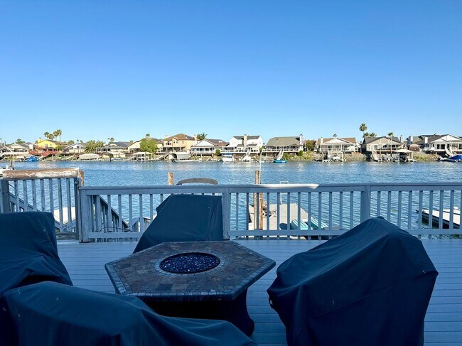 Foto del edificio - 1814 Dune Point Way