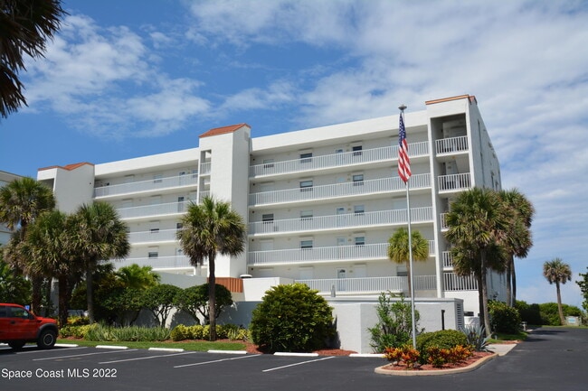 Foto del edificio - 1555 N Hwy A1A