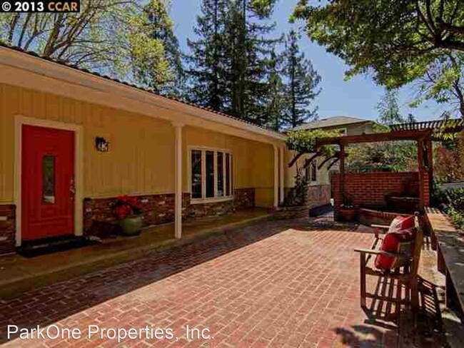 Foto del edificio - 4 br, 3 bath House - 22 Valencia Road