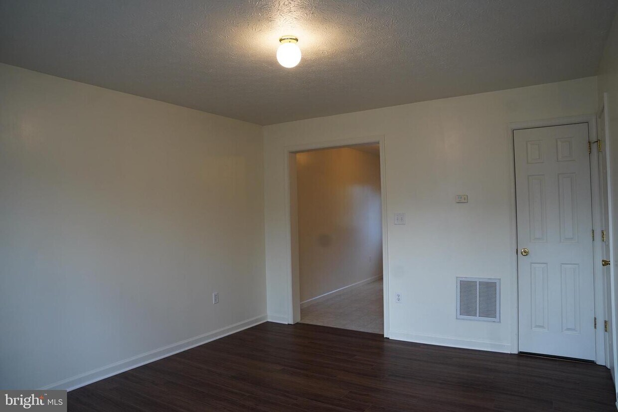 33 Genesis Dr, Inwood, WV 25428 Townhome Rentals in Inwood WV