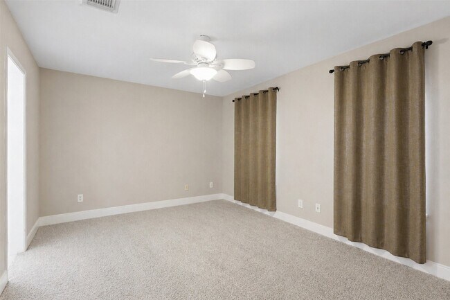 Foto del edificio - 19011 Polo Meadow Dr