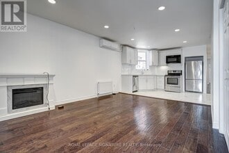 Building Photo - 1116 College St