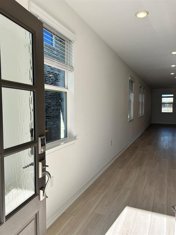 Building Photo - 1608 Purple Martin Dr