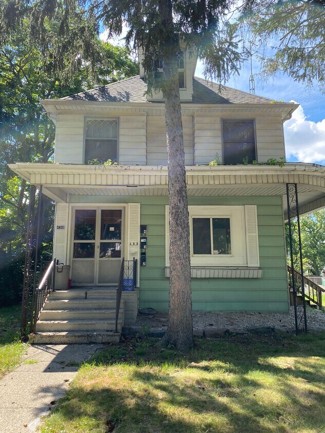 436 Thomson St Unit 1, Flint, MI 48503 Apartments in Flint, MI