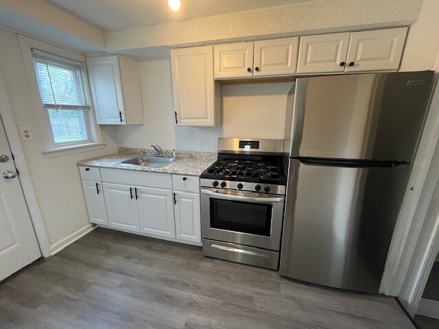 Building Photo - 1144 Shadycrest Dr