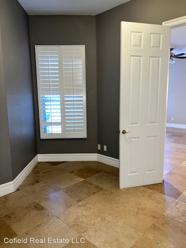 Building Photo - 153 Chateau Whistler Ct