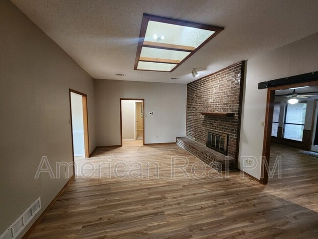 Building Photo - 3718 Galloway Ln