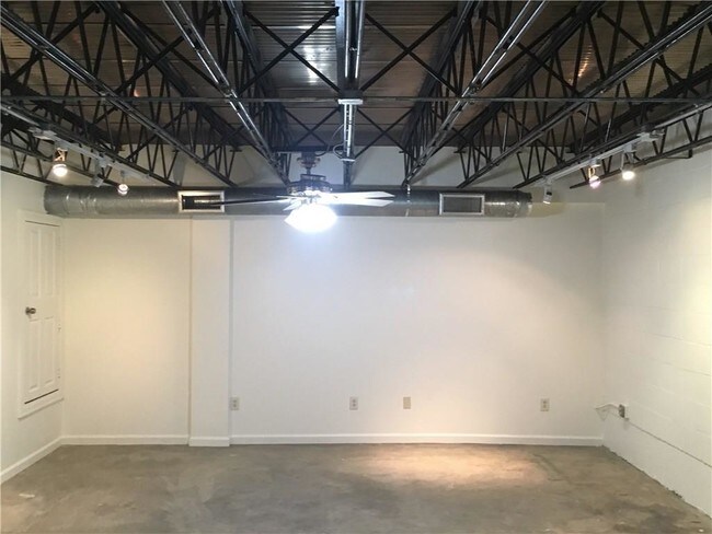 Building Photo - 2723 Union Alley