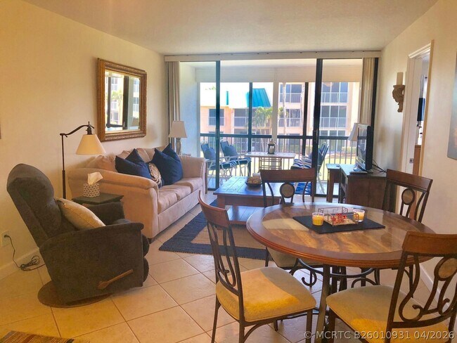 Foto del edificio - 2400 S Ocean Dr