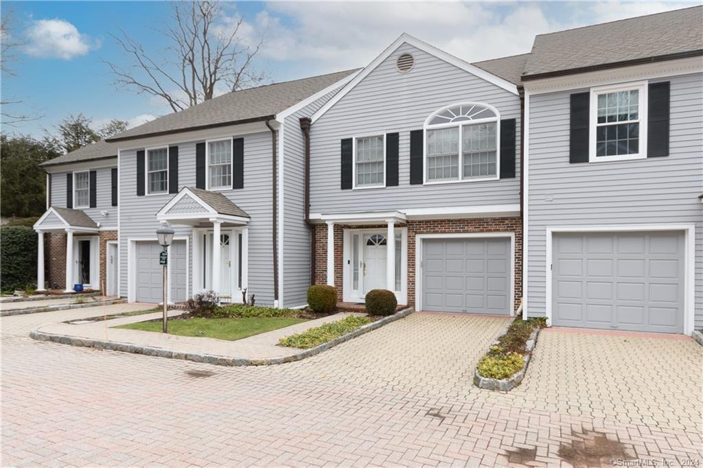 11 Norman Ln Unit 11, Darien, CT 06820 Condo for Rent in Darien, CT