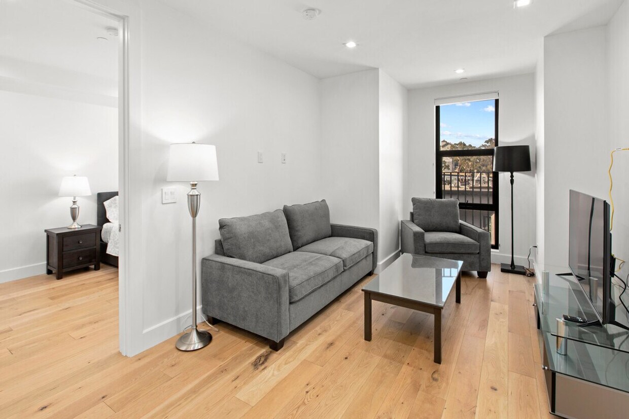 Primary Photo - 761 Minna St
