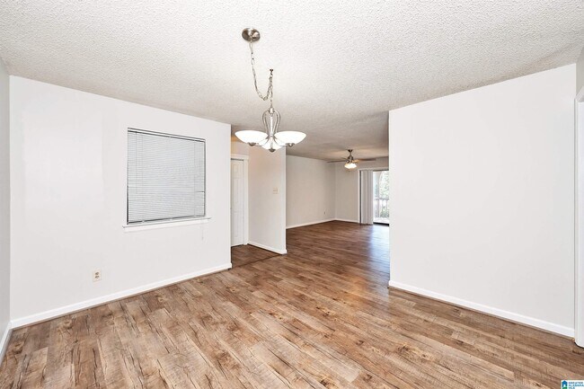 Foto del edificio - 3011 Massey Rd