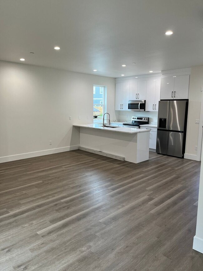 Foto del edificio - 5872 Cedar St